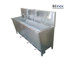 Üçlü Ayak Kumandalı El Yıkama Evyesi