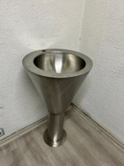 Paslanmaz Çelik Ayaklı Huni Lavabo